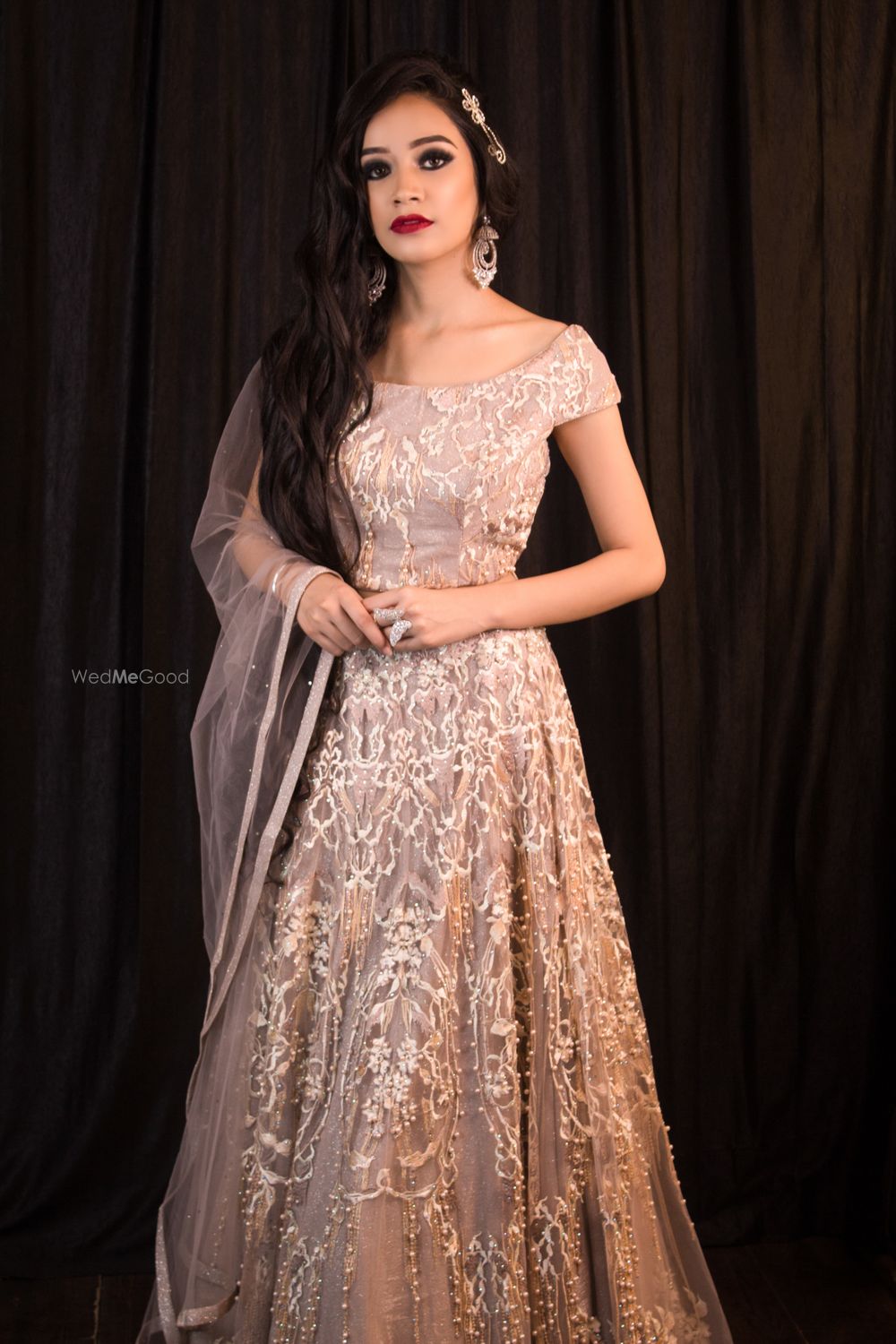 Photo From Smokey eyes - By Aish & Shreya Makeovers