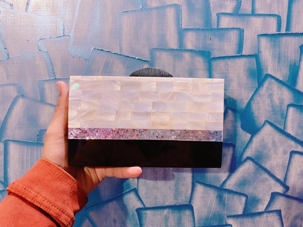 Photo From Resin Clutches - By Bag Revolver
