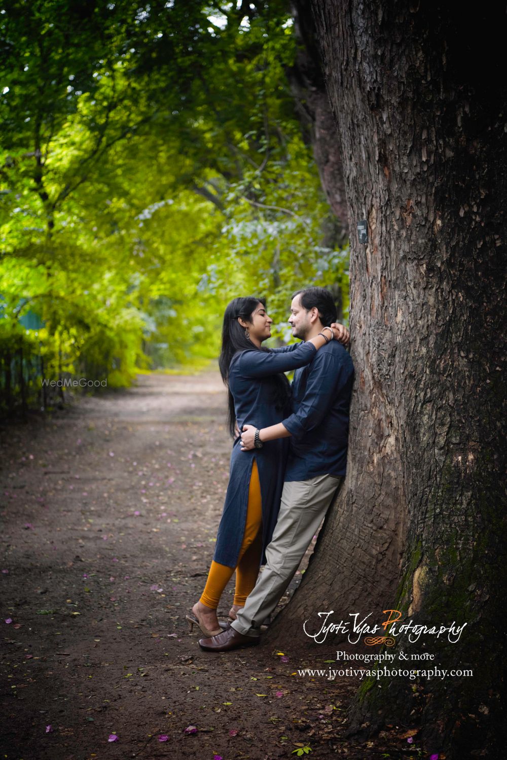 Photo From Pre- Wedding / Couple Photo shoot  - By Jyoti Vyas Photography