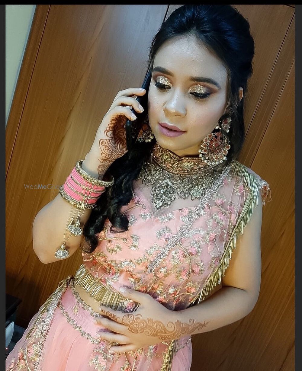 Photo From subtle engagement makeup - By Makeup by Bharti Chhabra