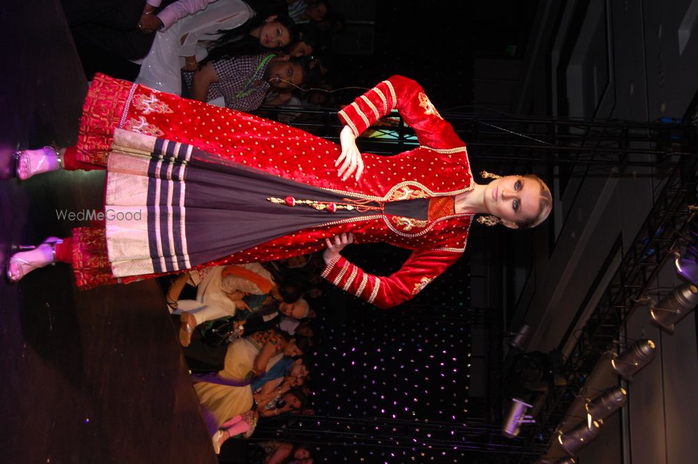 Photo From Kolkata Fashion Expo 2012 - By Palki Kolkata