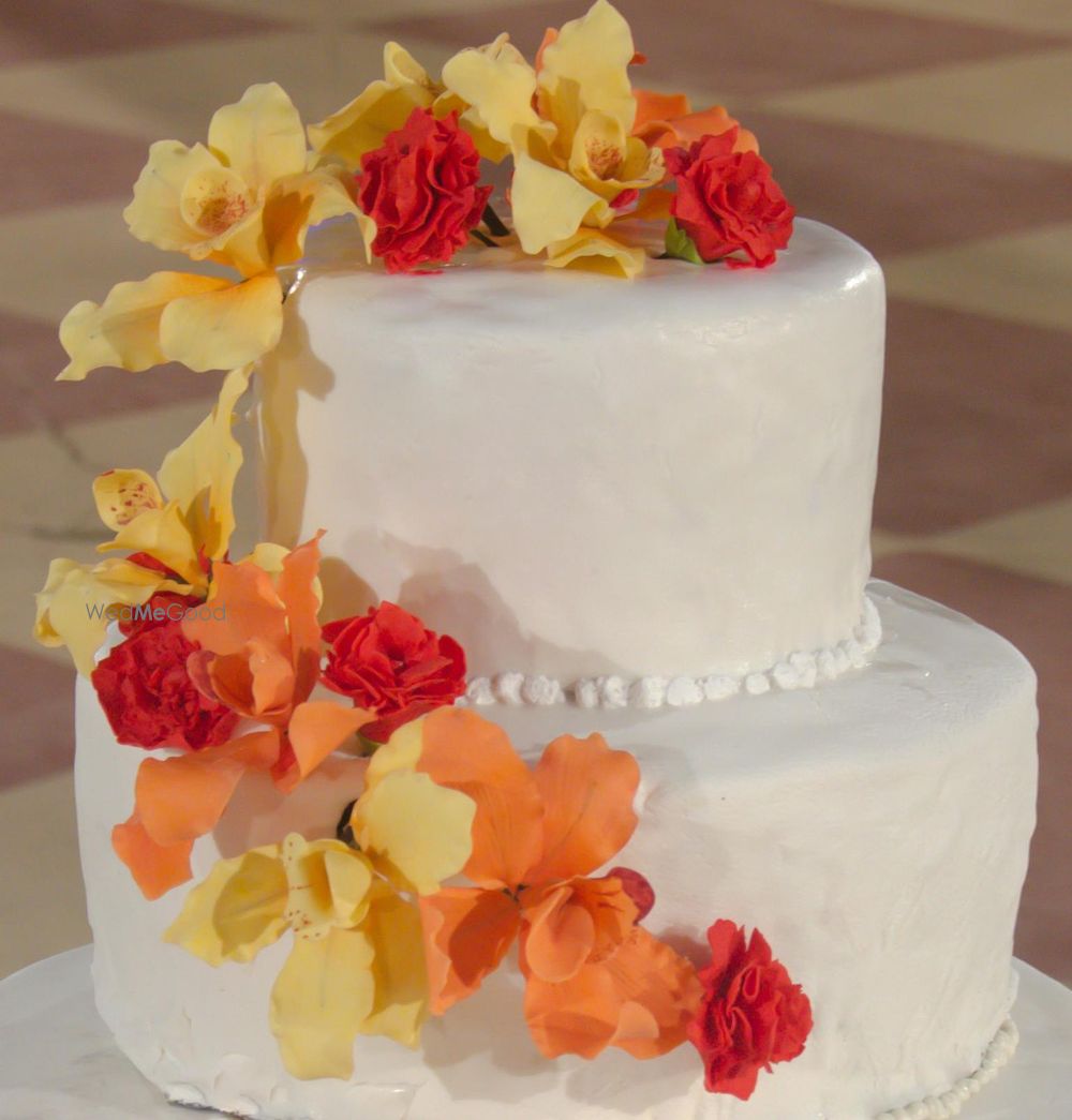 Photo From Wedding Cakes - By TheBakers.in