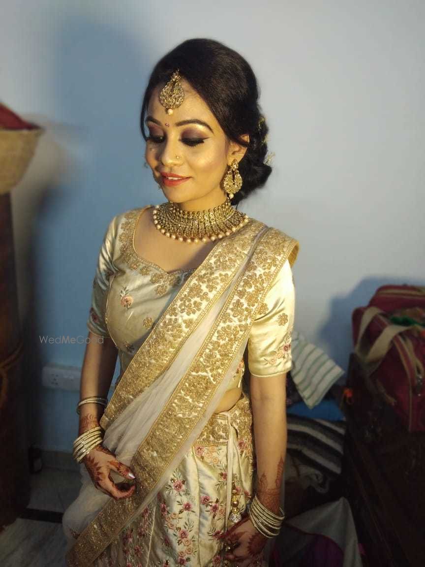 Photo From Engagement Makeup - By Makeovers by Aman Mua