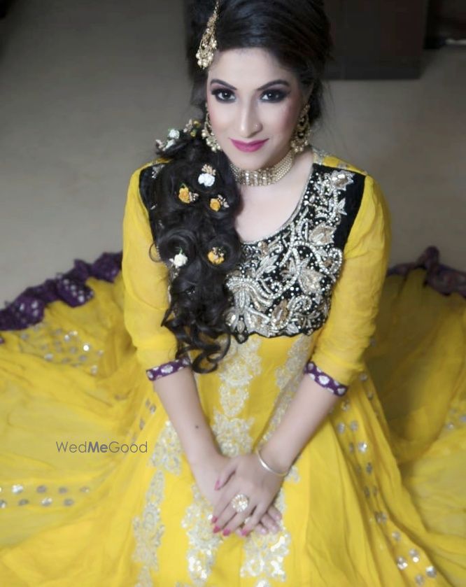 Photo From Haldi Makeup - By Makeovers by Aman Mua