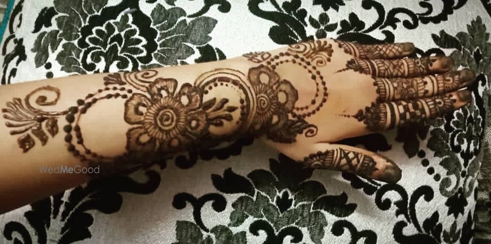 Photo From elegant designs - By Mehendi by Zuha