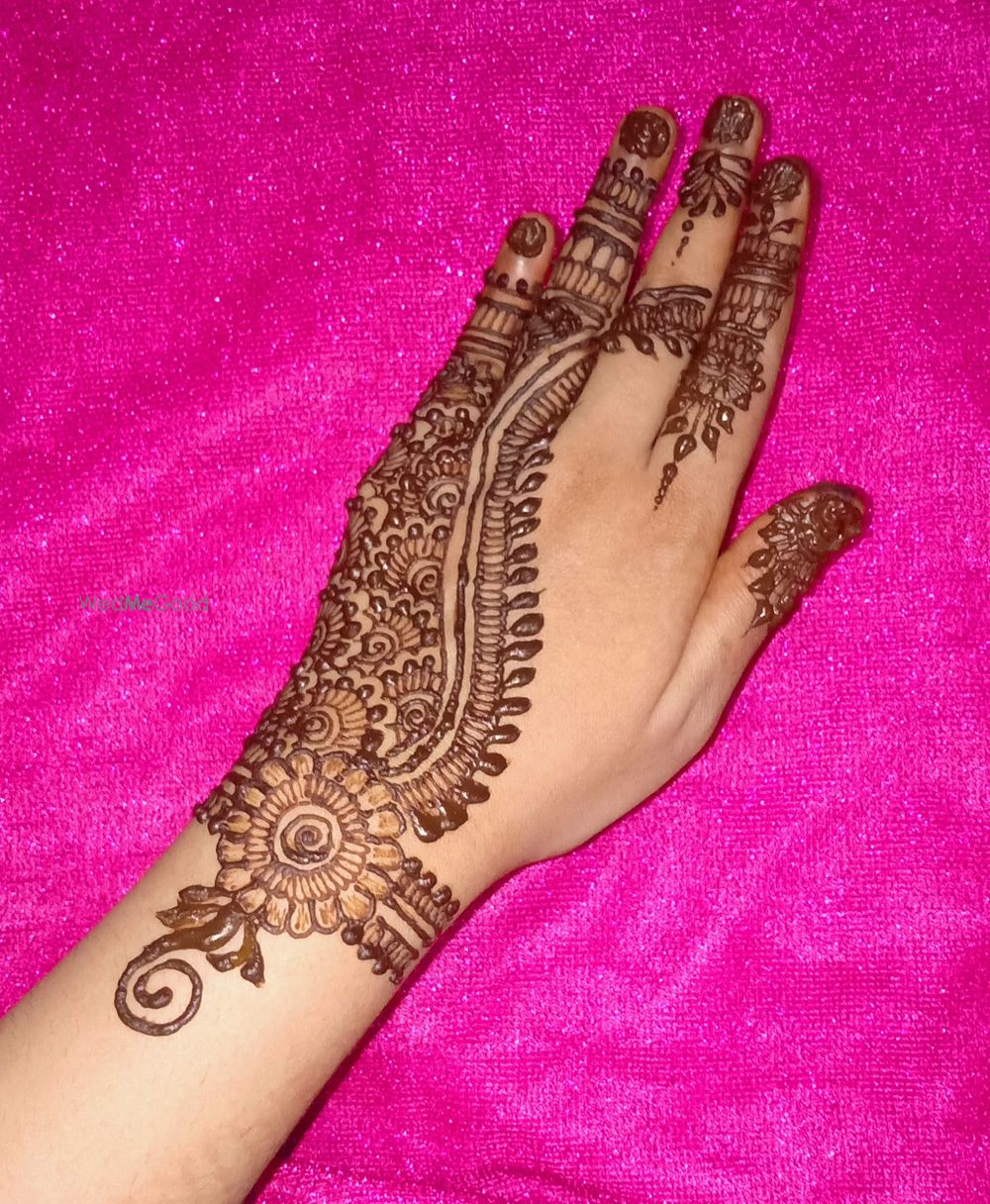 Photo From elegant designs - By Mehendi by Zuha