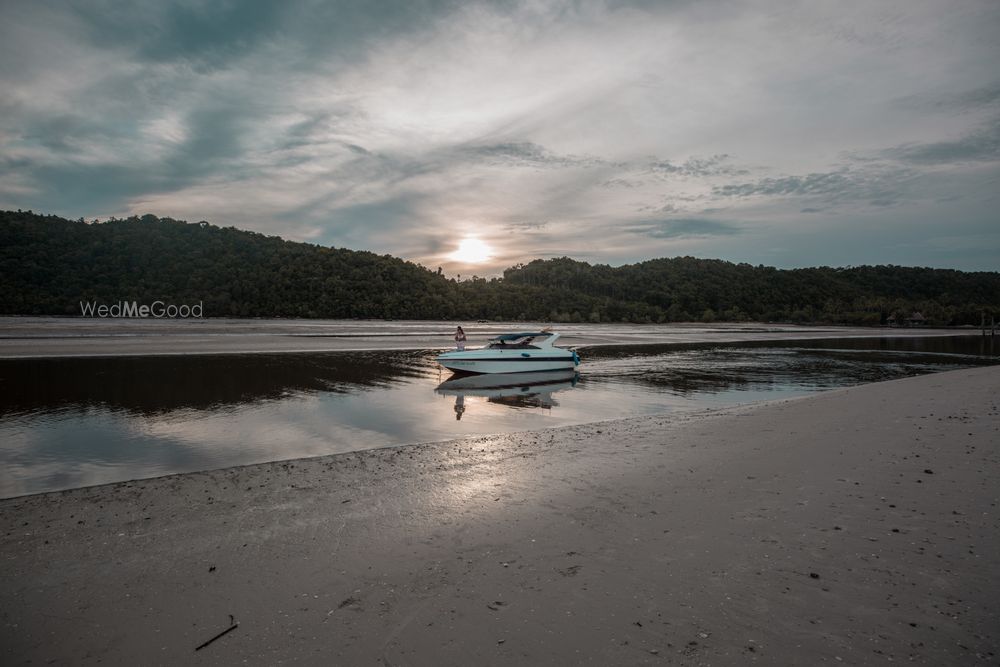 Photo From KRABI Prewedding (Nikhita+Rohan) - By Clicksunlimited Photography