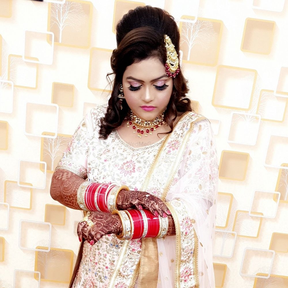 Photo From Reception makeup - By Manisha Makeovers