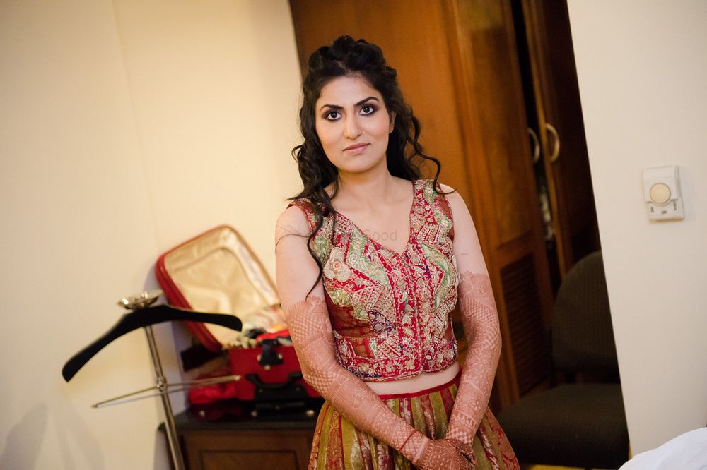 Photo From The Minimalistic Bride & family_Aanchal's Sagar's Wedding Saga - By Nivritti Chandra