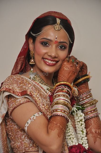 Photo From The Simplistic Gujrati Bride_Priyanka Javeri - By Nivritti Chandra