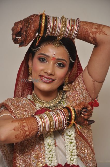 Photo From The Simplistic Gujrati Bride_Priyanka Javeri - By Nivritti Chandra