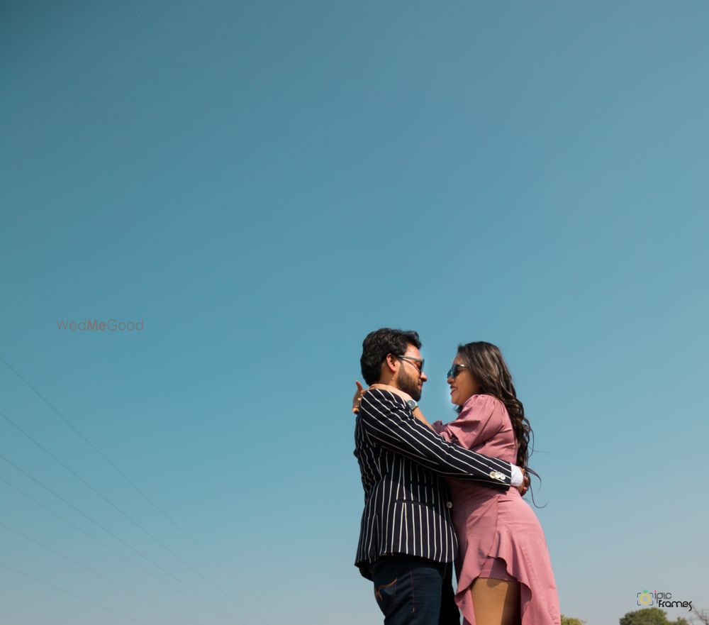 Photo From Chandra & Monika Pre-wedding|   Nashik - By iPic Frames