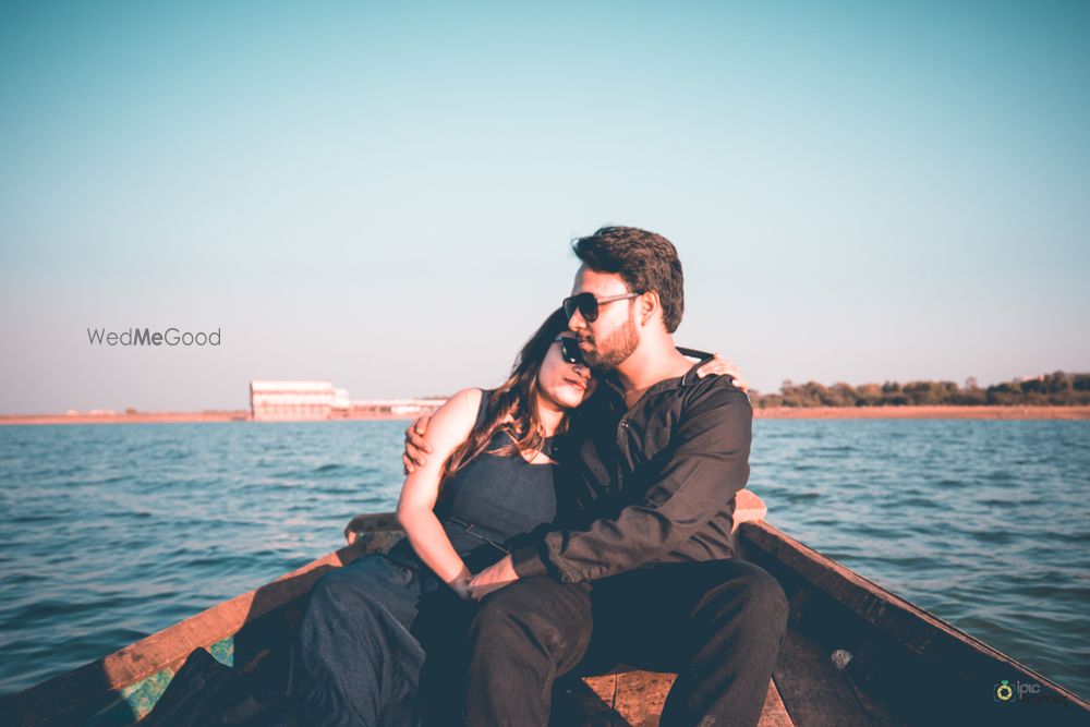 Photo From Chandra & Monika Pre-wedding|   Nashik - By iPic Frames