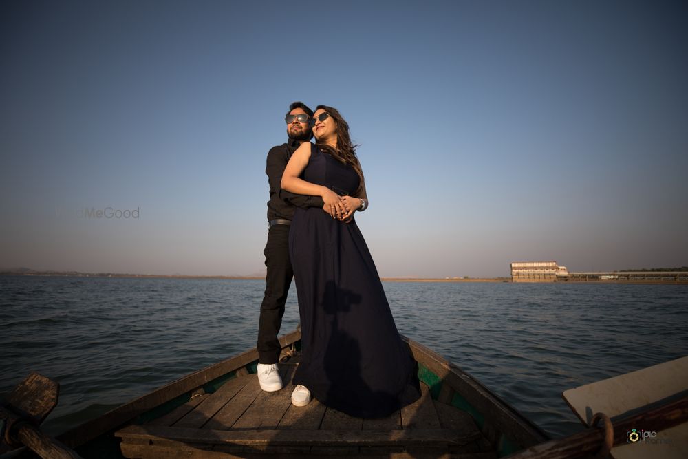 Photo From Chandra & Monika Pre-wedding|   Nashik - By iPic Frames