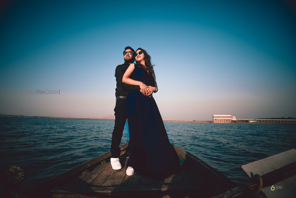 Photo From Chandra & Monika Pre-wedding|   Nashik - By iPic Frames