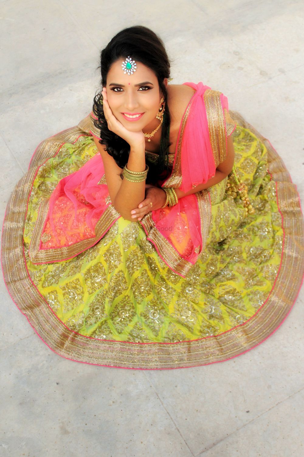 Photo From Haldi and Mehendi Looks - By Makeovers by Anusha