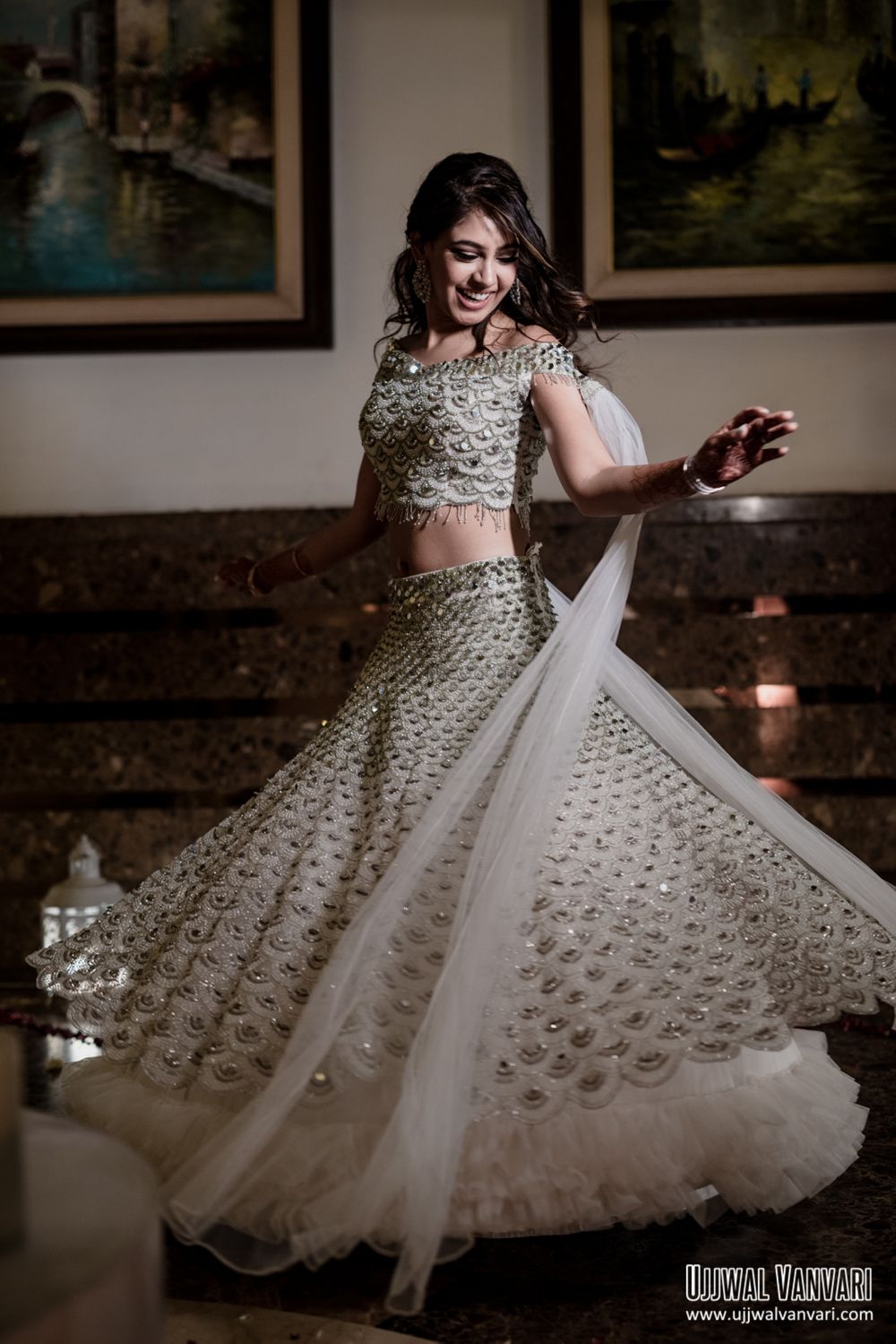 Photo of Celebrity Niti Taylor's twirling shot on her engagement