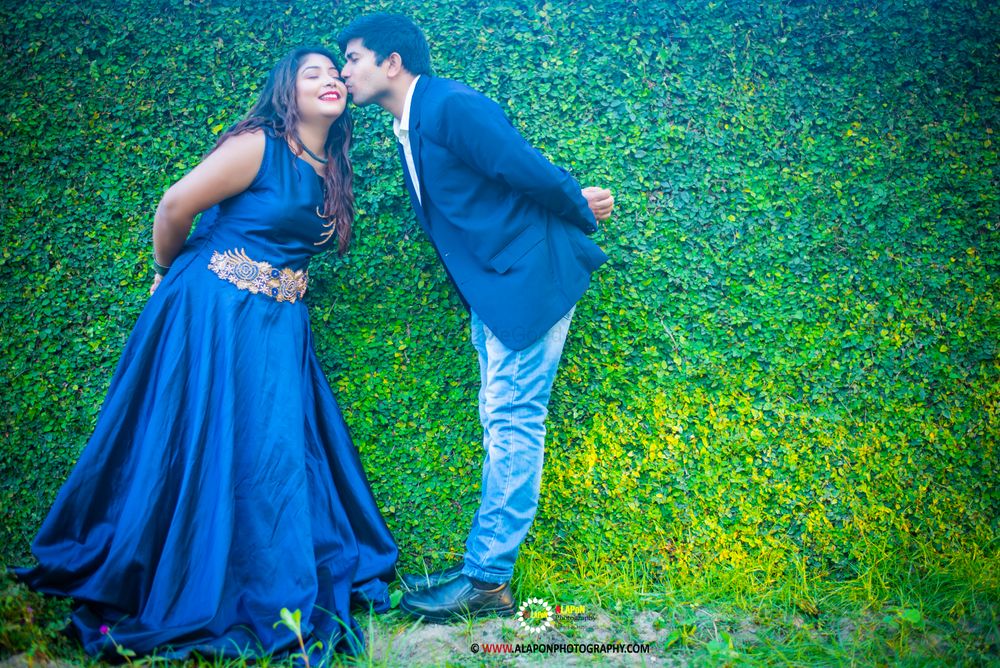 Photo From Prewedding - By Alapon Photography