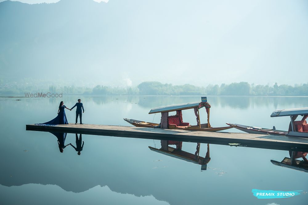 Photo From Gulmarg / Dal Lake Pre Wedding - By Premix Studio