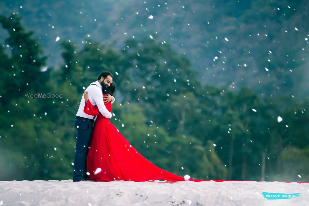 Photo From Rishikesh Pre Wedding - By Premix Studio