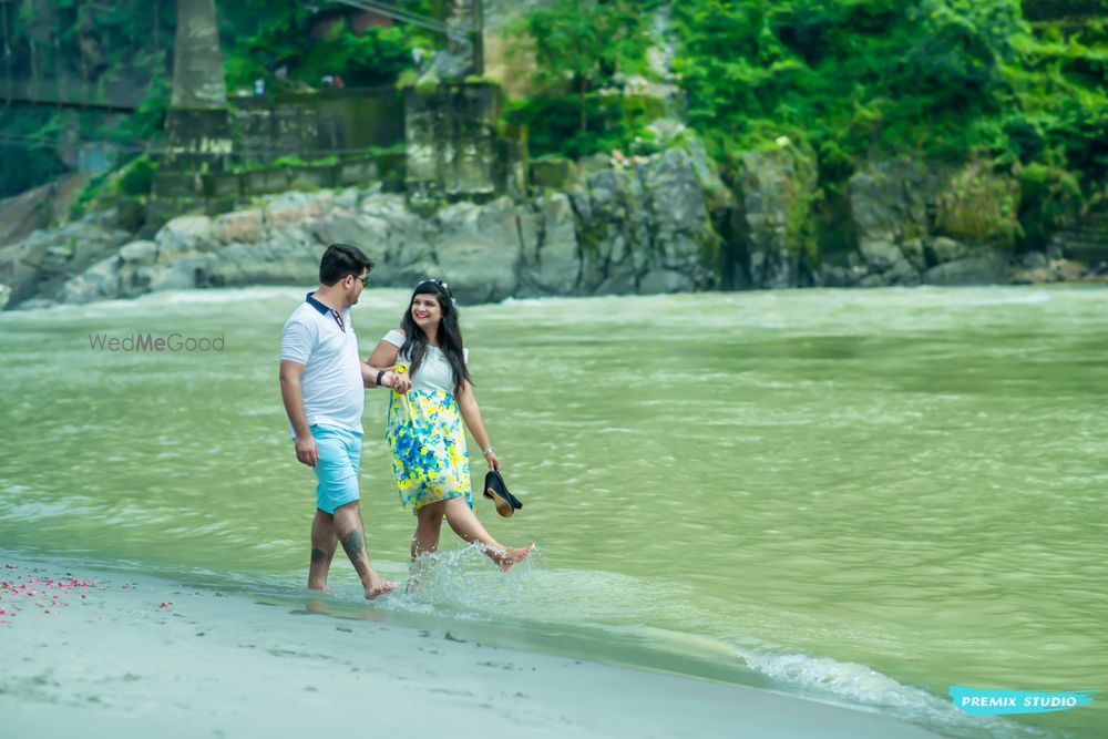 Photo From Rishikesh Pre Wedding - By Premix Studio