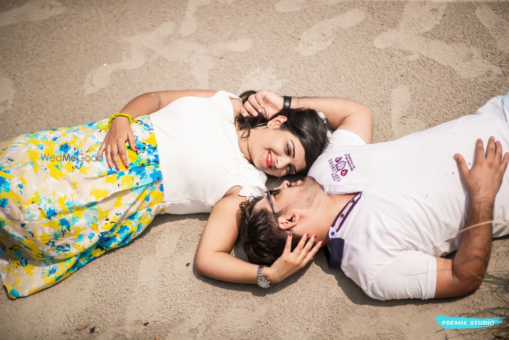 Photo From Rishikesh Pre Wedding - By Premix Studio