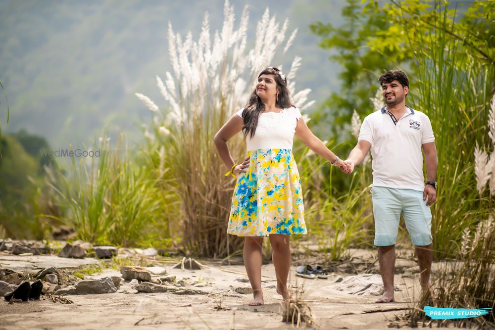 Photo From Rishikesh Pre Wedding - By Premix Studio