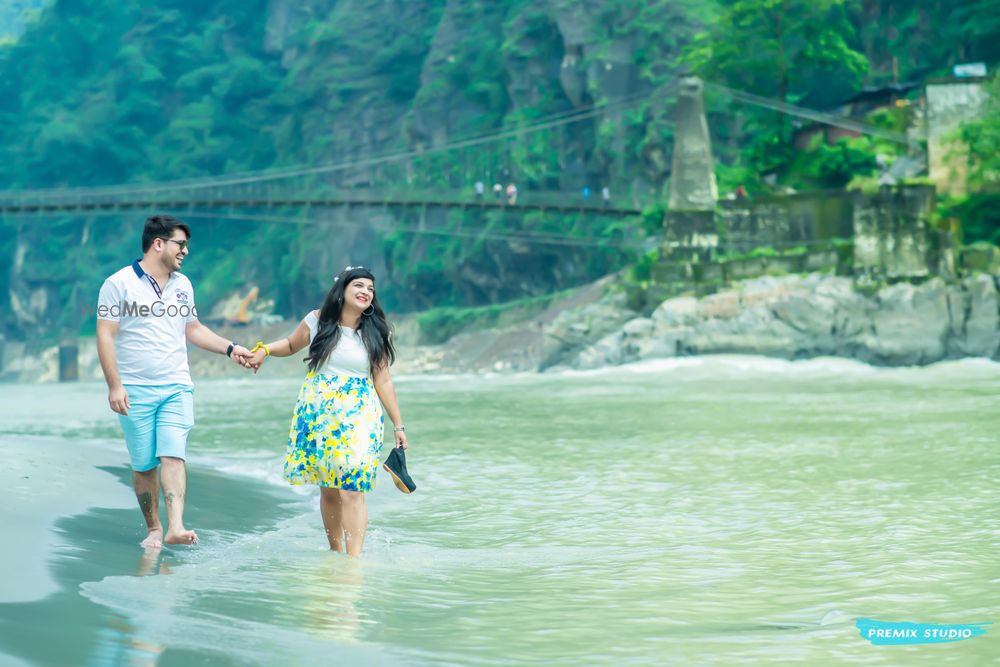 Photo From Rishikesh Pre Wedding - By Premix Studio