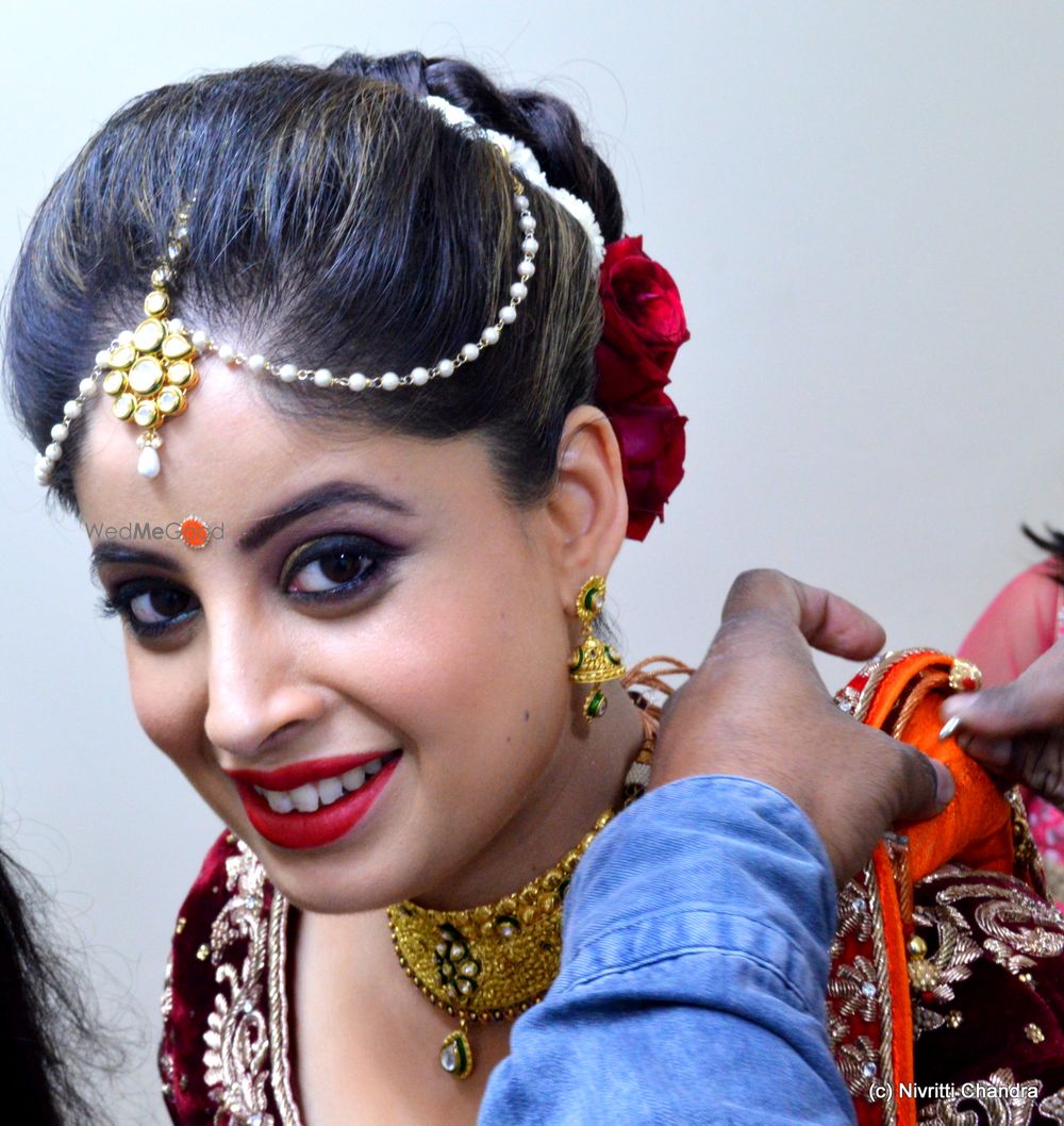 Photo From The Naturalistic Punjabi Bride Bhavika looked lovely on her Sangeet & Wedding - By Nivritti Chandra