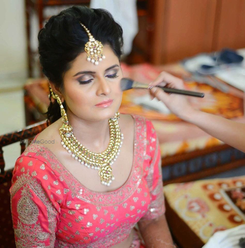 Photo From The contemporary Bengali Bride_Supriya's Wedding and Reception look  - By Nivritti Chandra