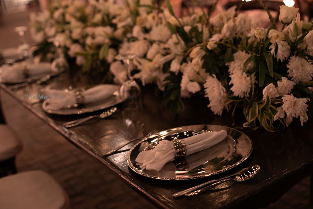 Photo From City of Lights - Reception  - By Gautmi Khanna Designs