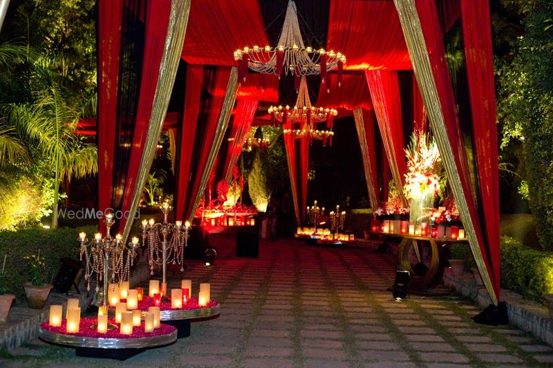 Photo of red and gold decor