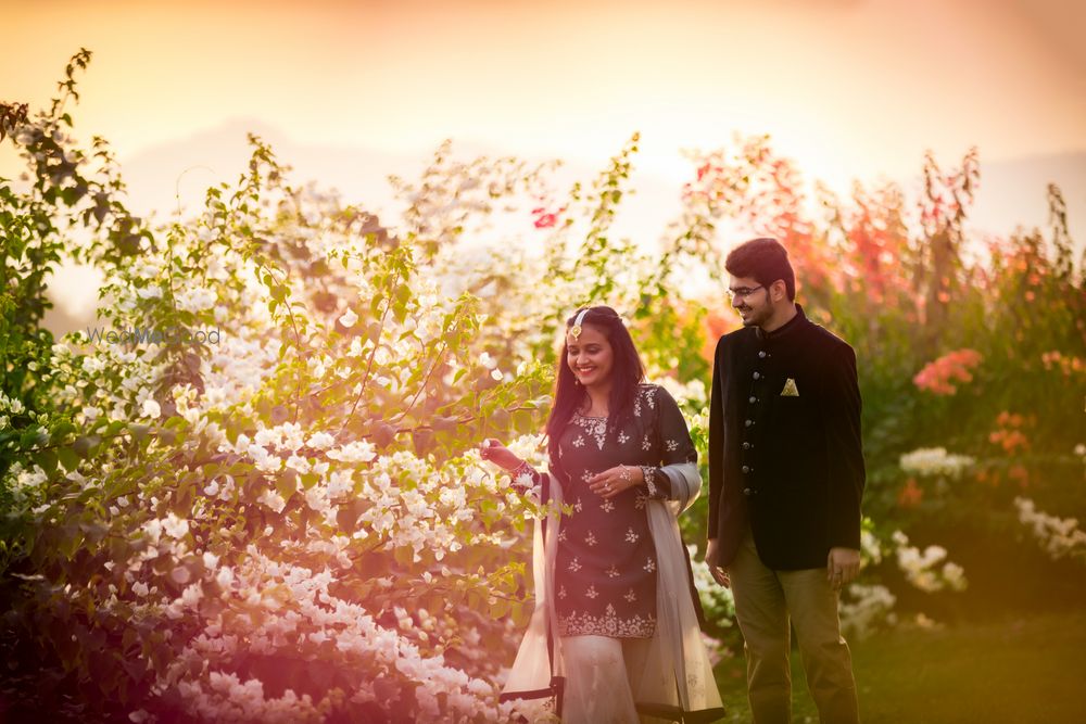 Photo From Aakash Ruchi Pre wedding shoot - By ClicksArt Photography