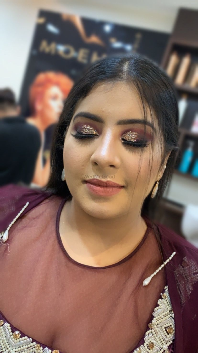 Photo From party makeup - By Savleen Kaur Makeovers