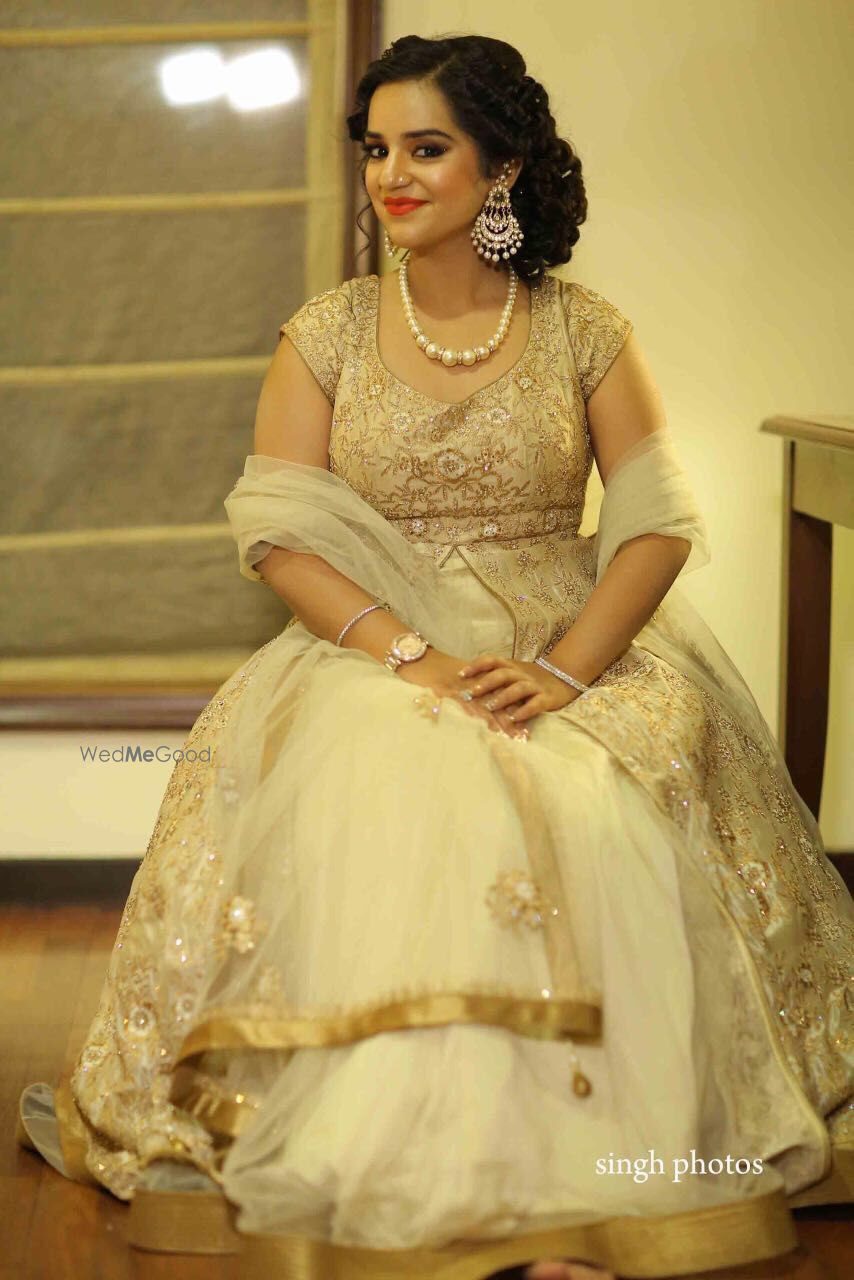 Photo From Engagement and Party Makeups - By Poonam Sharma Gosain Makeovers