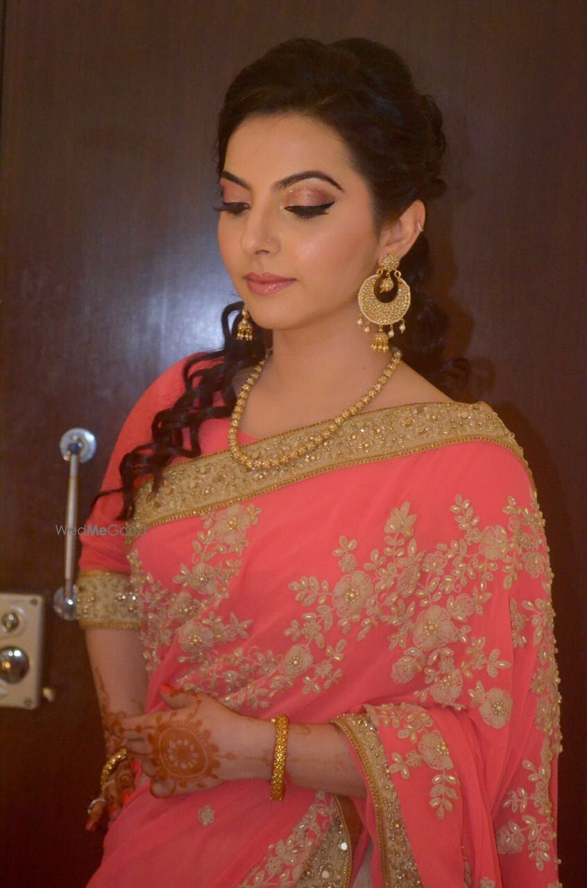 Photo From Engagement and Party Makeups - By Poonam Sharma Gosain Makeovers