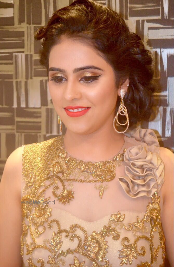 Photo From Engagement and Party Makeups - By Poonam Sharma Gosain Makeovers