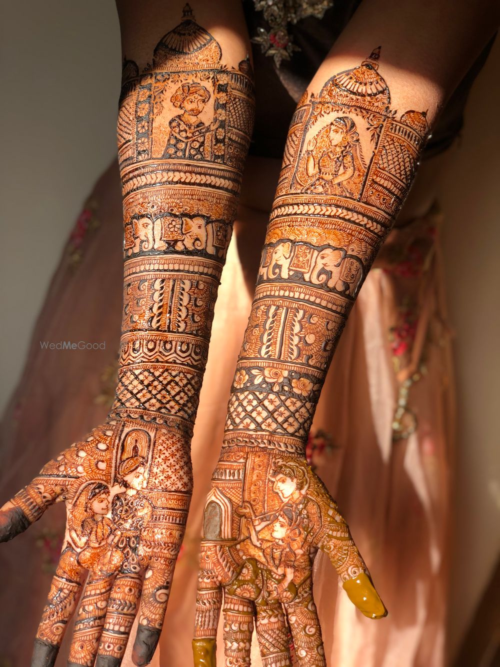 Photo From Figure work bridal henna - By Armana's Art