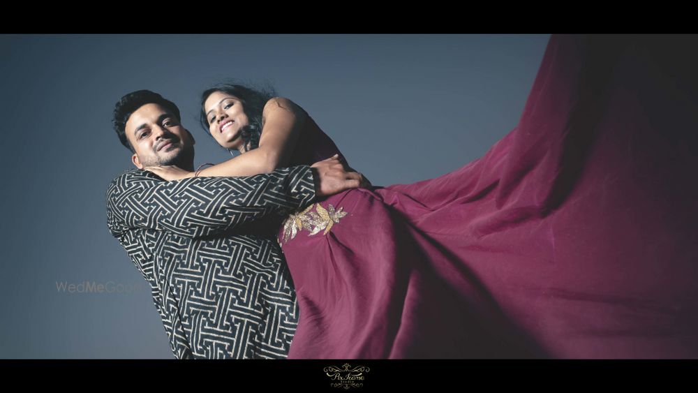 Photo From Pre wedding - By Pixframe Studio