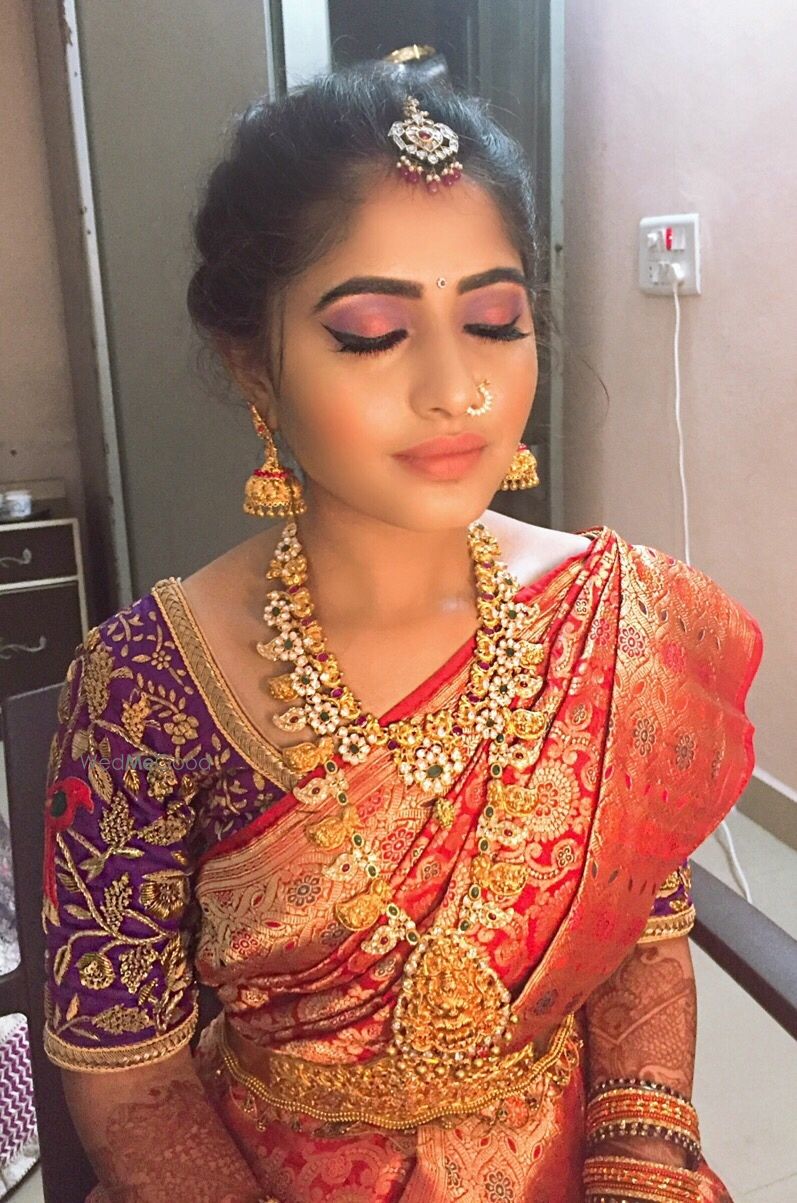 Photo From South Indian Glam (Party Makeup) - By Juhi Ahuja Makeup Artist 