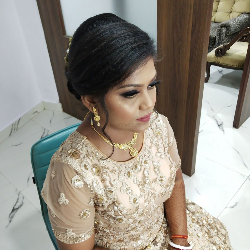Photo From Engagement /Cocktail looks - By Glimmer & Gloss by Vibhuti Khunger