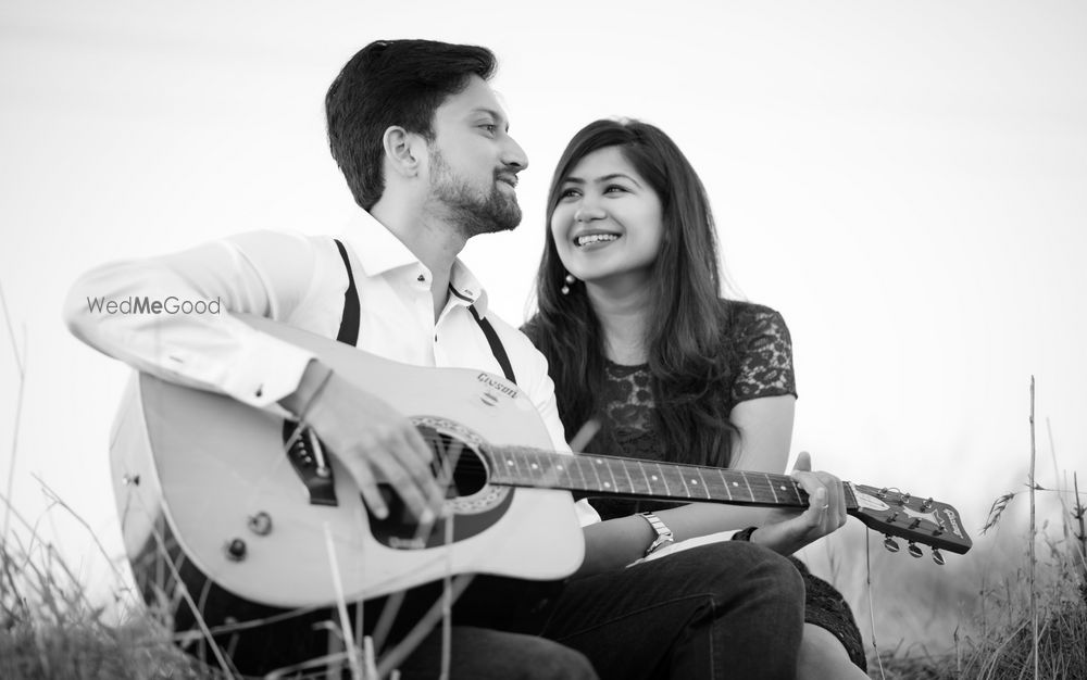 Photo From Meghal's Pre-Wedding - By Samarth Julaniya Photography