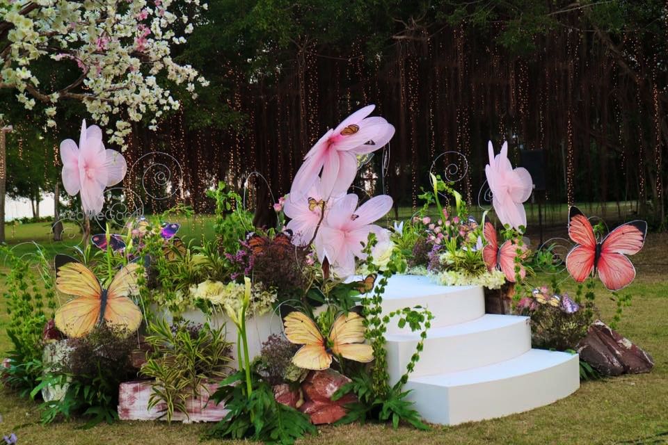 Photo From Enchanted Garden - By The Wedding Network