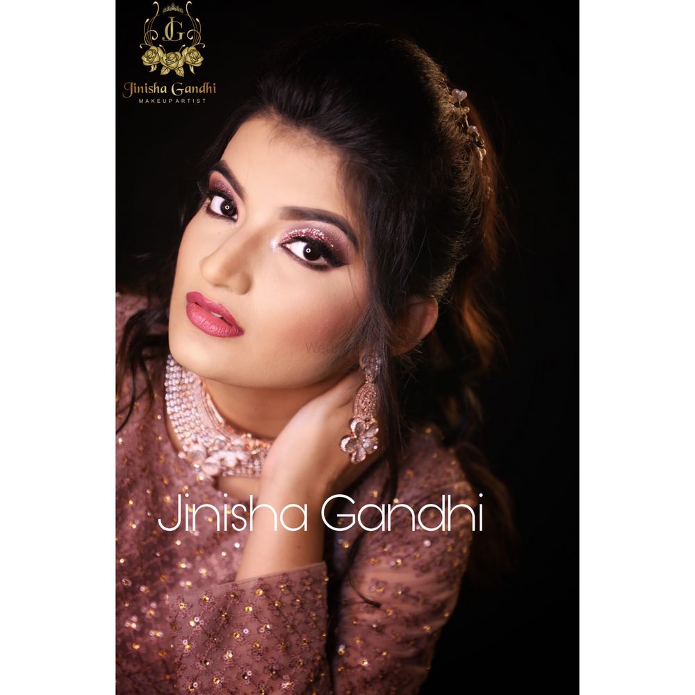 Photo From Reception Bride Apeksha - By Makeovers By Jinisha Gandhi