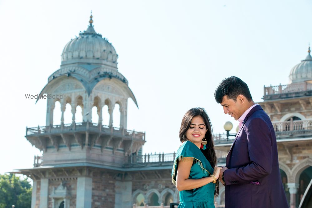 Photo From Ritesh & Dipika Pre wedding Pics - By Lenswork Studio