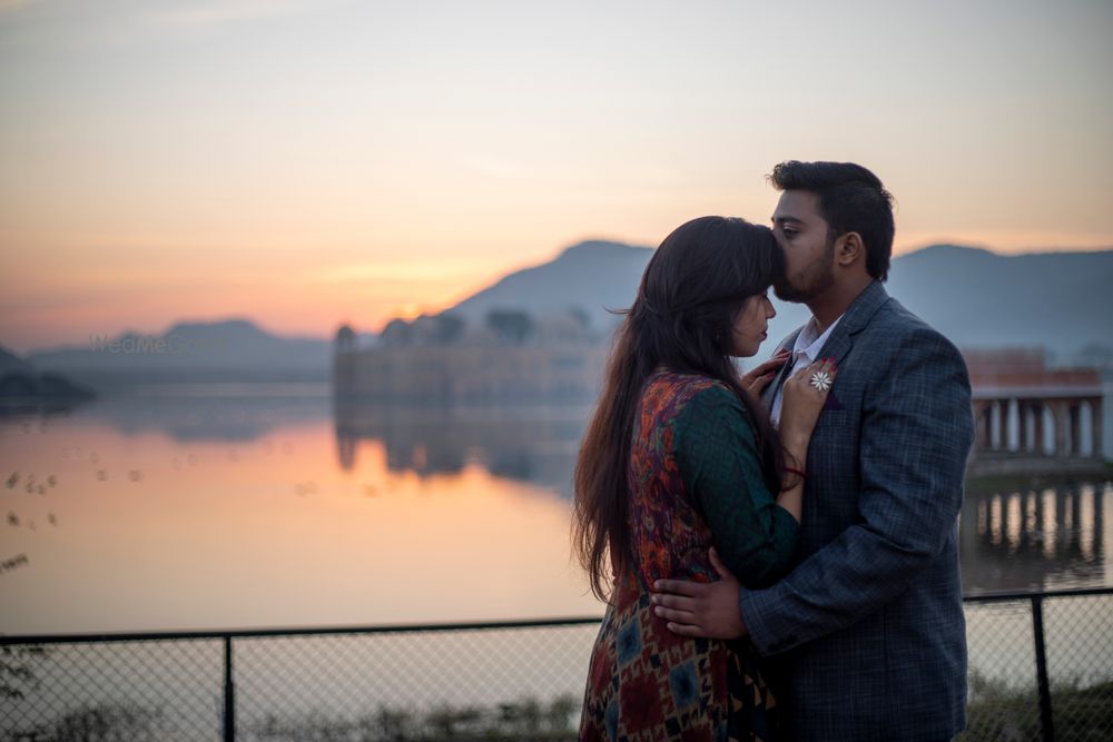 Photo From Harshit & Shrishti pre wedding pics - By Lenswork Studio