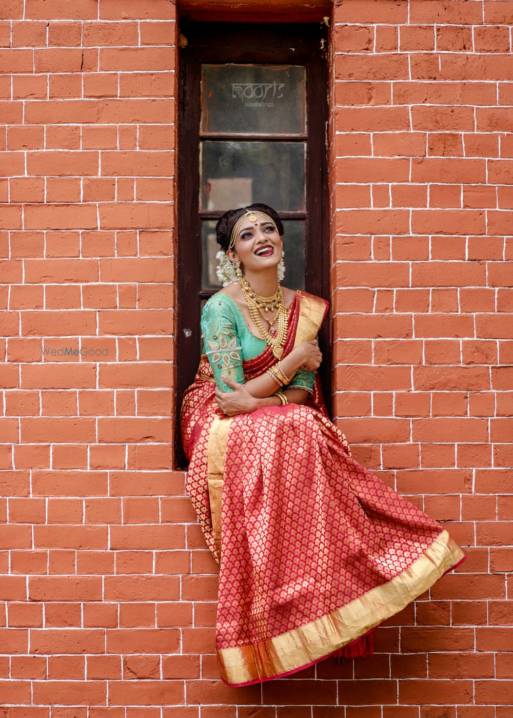 Photo From Hindu bridal portrait - By Naari's Weddings