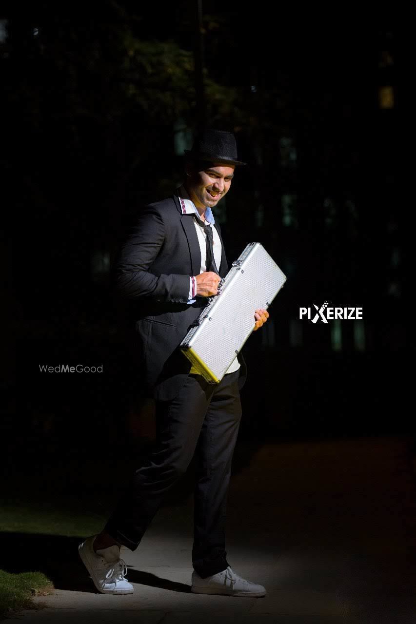 Photo From Pre-wedding - By Pixerize Photography