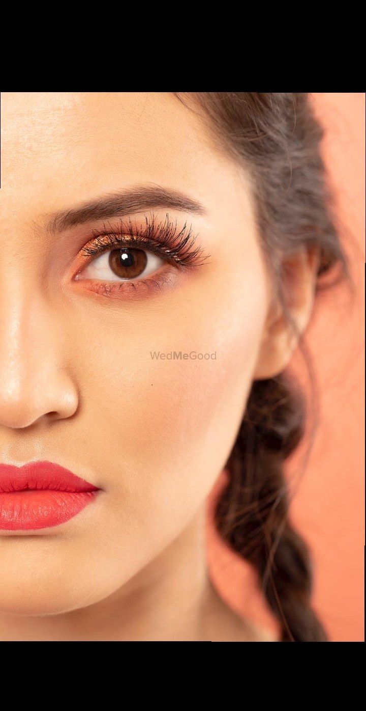 Photo From Dewy & Glowing Makeup Looks - By Makeup by Shravya Shetty