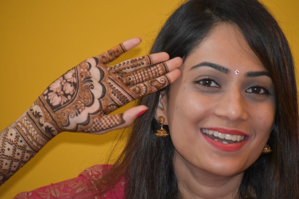 Photo From Pooja's Engagement Mehndi - By Pushpa Mehndi Arts